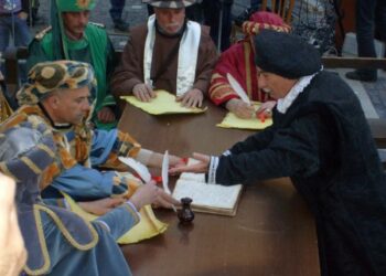 Lilio, rappresentazione storica della tavola della Biccherna di Siena
