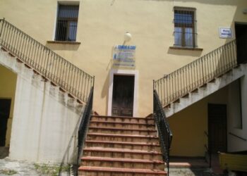 Edificazione fascia costiera solo nei terreni sopraferrovia