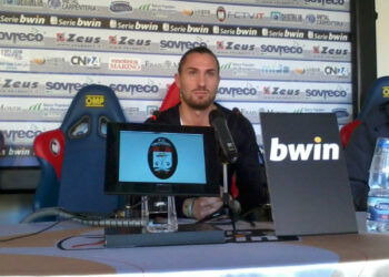 Serie bwin, il doppio vantaggio non basta al Crotone