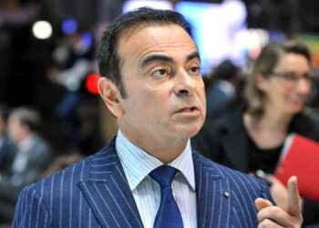 Ghosn (Renault-Nissan): «Se l’Europa va avanti così ancora due anni, alcuni costruttori salteranno»
