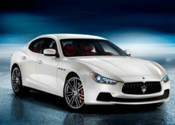 Ghibli, ecco la Maserati che sfida Bmw e Mercedes. È anche diesel