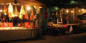 Ciro’ Marina, ritornano le bancarelle su via Roma