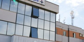 Nasconde bottino furti in abitazione, denunciato dai carabinieri