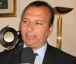 Riduzione posti letto ospedale, sindaco contro Asp Cosenza