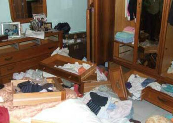 Ladri in azione in piena mattinata e i due case contemporaneamente