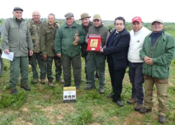 Cinofilia, gara di caccia alla quaglia a Ciro’ Marina