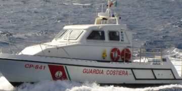 Soccorsi al largo di Trebisacce 3 pescatori