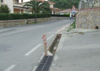 Torretta, rubata una griglia in mezzo alla strada