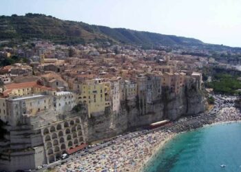 Nuovo info point per i turisti a Tropea
