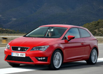 Seat Leon SC. Due porte in meno e velleità da coupé