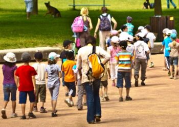 Uscite didattiche, bando per l’affidamento del trasporto degli alunni