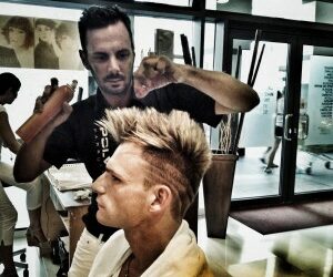 100 posti di lavoro nel settore Moda e Bellezza