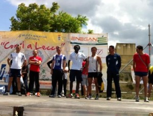 Giovanni Cataldi alla maratona 'Corri a Lecce' 2013