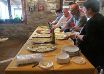 Il successo del formaggio passa per la Torre Aragonese di Melissa