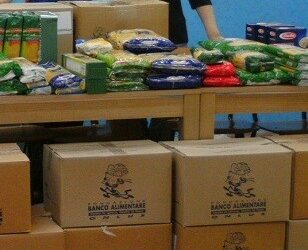 Banco alimentare a Crotone, PD: noi attenti alle fasce deboli