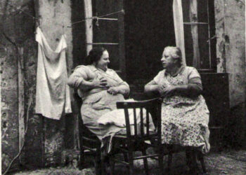 Le donne dei vicoli antichi