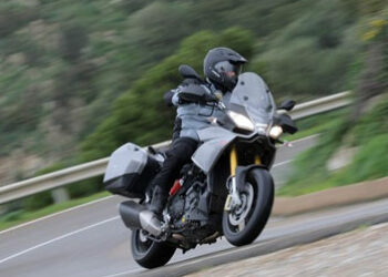 Aprilia Caponord 1200: tutto sotto controllo