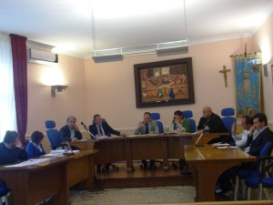 consiglio con nuova segretaria