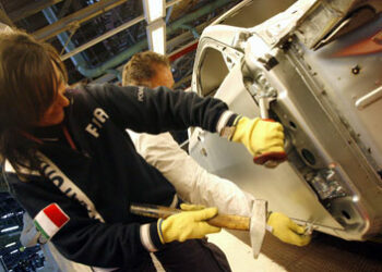 Fiat senza forniture della Selmat: nuovo stop agli stabilimenti