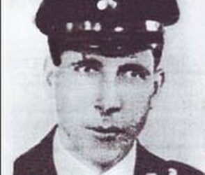 Intitolazione caserma carabinieri Rogliano a Eugenio Altomare