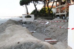 Sequestrata area su arenile a Strongoli (2)