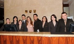 Lavorare in Hotel: UNA Hotels assume segretari, facchini e governanti