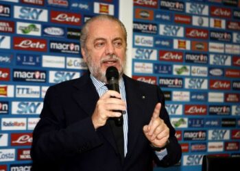 Napoli, parla De Laurentis: ”Cavani nel mirino del Chelsea”