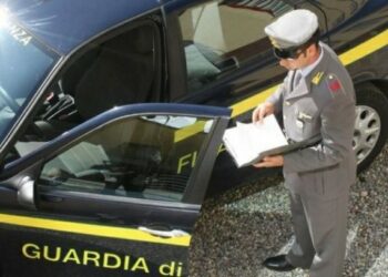 Scoperta maxi frode fiscale di 500 mln di euro, 5 arresti in Calabria e Toscana