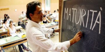 Maturita’, Vallone ai giovani: non abbiate paura del futuro