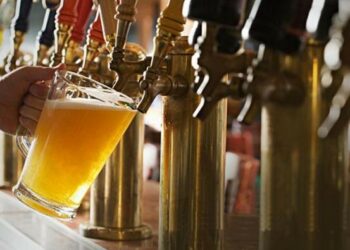 Sequestrati 50mila litri di birra scaduta a Cosenza