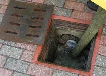 Estate, divieto di circolazione dei veicoli adibiti allo spurgo