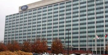 Ford, utili in crescita oltre le attese