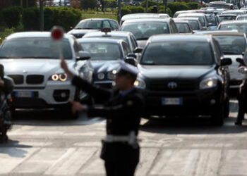 Auto, ecco la mappa dei consumi e delle emissioni, modello per modello