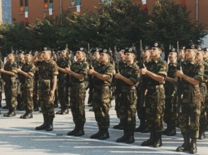 Concorsi nell’esercito, 1200 posti entro il 2013