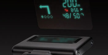 Smartphone e navigatori satellitari proiettati sul parabrezza come nei jet, l’head-up display ora è per tutti