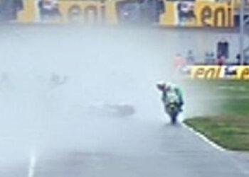 Supersport: morto il pilota Andrea Antonelli, investito da Zanetti