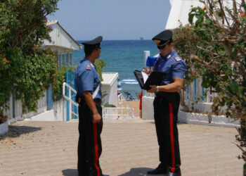 Spacciava marijuana e hashish sulla spiaggia di Crotone, arrestato