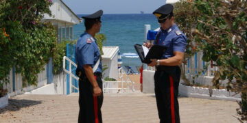 Spacciava marijuana e hashish sulla spiaggia di Crotone, arrestato