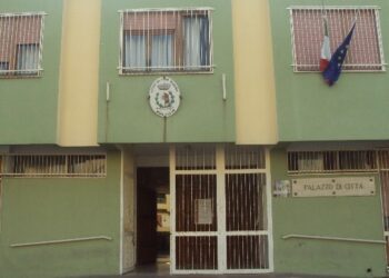 Strisce blu a Ciro’ Marina, odg nel prossimo consiglio comunale