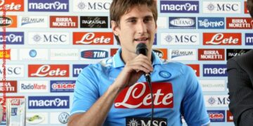 Napoli, un club italiano su Fernandez