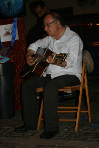 Gruppo LaAv di Ciro' Marina in piazza Pescheria (2)
