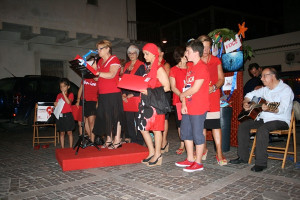 Gruppo LaAv di Ciro' Marina in piazza Pescheria (3)