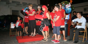 Gruppo LaAv di Ciro’ Marina in piazza Pescheria