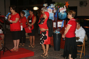 Gruppo LaAv di Ciro' Marina in piazza Pescheria (9)