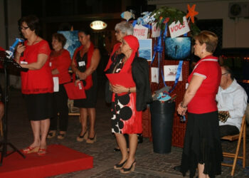 Gruppo LaAv di Ciro’ Marina in piazza Pescheria