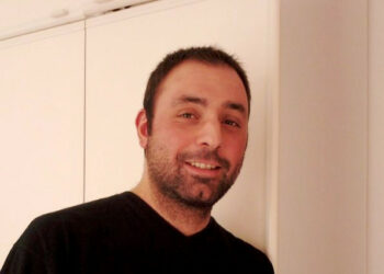 Poliziotto investito e ucciso su SS107, un arresto