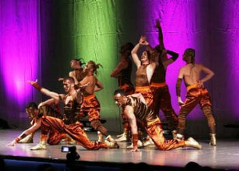 La danza latino-americana sbarca a Crotone con i ‘Tropical Gem’