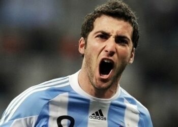 Napoli, Higuain si avvicina sempre di più