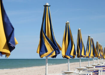 Turismo in crisi, appello del Sindaco Siciliani: ridurre i prezzi