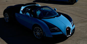 Bugatti celebra i trionfi del passato con le Veyron Legend